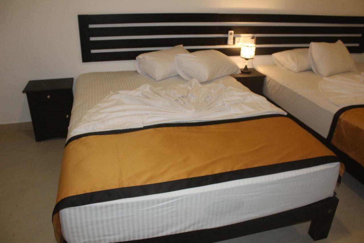 קטרגמה Hotel Senora מראה חיצוני תמונה
